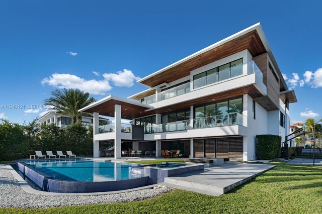 13009 Mar St, Coral Gables, FL 33156