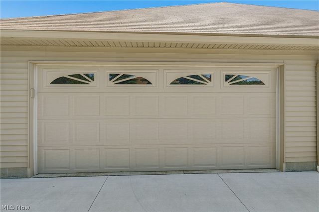3038 Mahogany Run Circle NW, North Canton, OH 44720