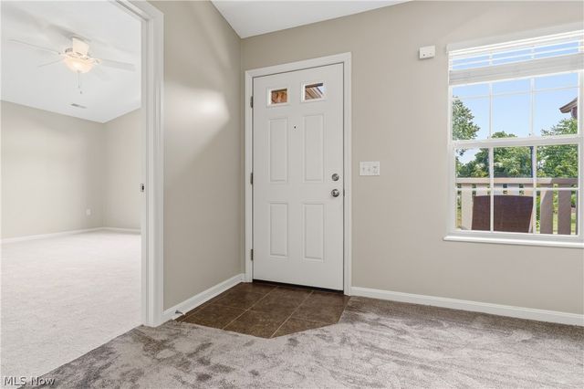 3038 Mahogany Run Circle NW, North Canton, OH 44720