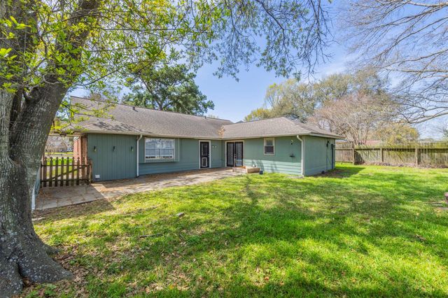 12006 Pine Pass Court, Houston, TX 77070