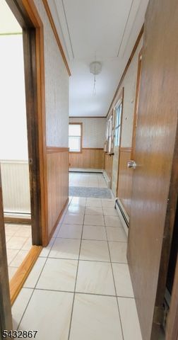 35 Butler St, Franklin Boro, NJ 07416