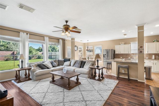 11010 S Auden Circle, Missouri City, TX 77459