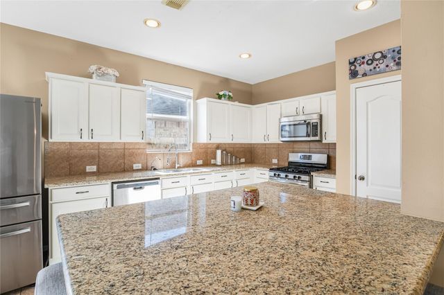 11010 S Auden Circle, Missouri City, TX 77459