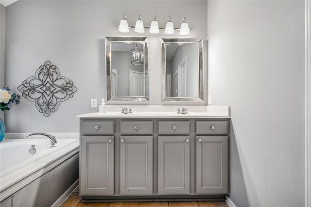 11010 S Auden Circle, Missouri City, TX 77459