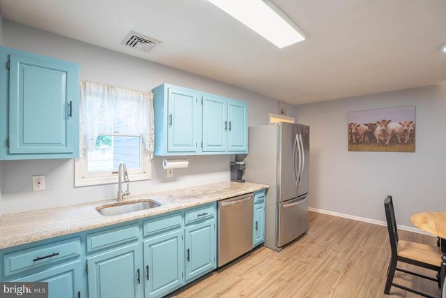 205 YORKSHIRE RD, Fairless Hills, PA 19030