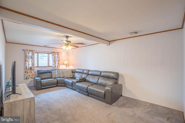 205 YORKSHIRE RD, Fairless Hills, PA 19030