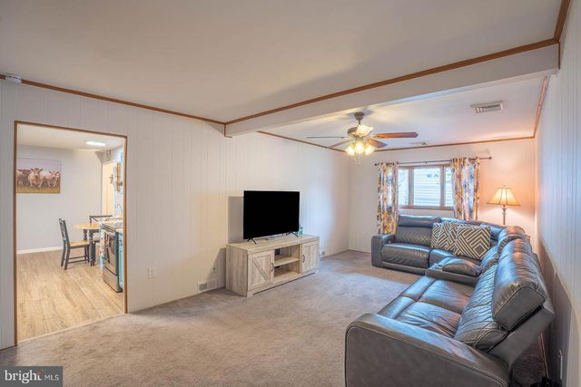 205 YORKSHIRE RD, Fairless Hills, PA 19030