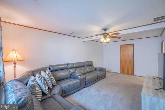 205 YORKSHIRE RD, Fairless Hills, PA 19030