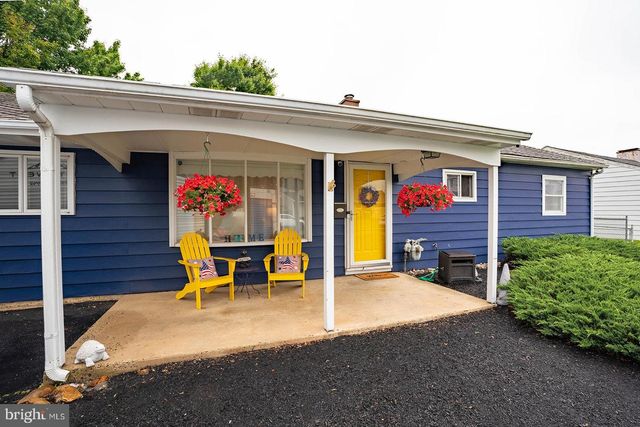 205 YORKSHIRE RD, Fairless Hills, PA 19030