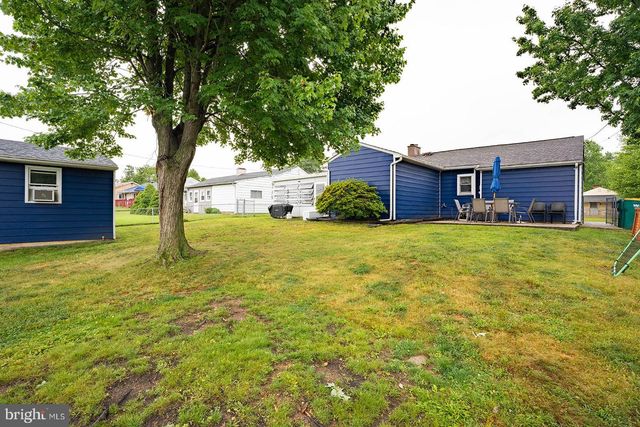 205 YORKSHIRE RD, Fairless Hills, PA 19030