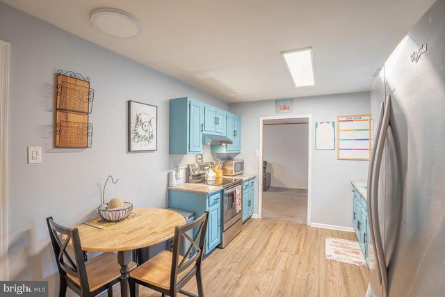205 YORKSHIRE RD, Fairless Hills, PA 19030