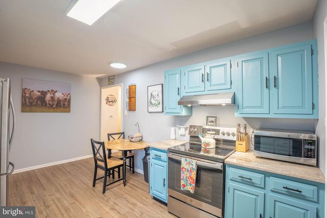 205 YORKSHIRE RD, Fairless Hills, PA 19030
