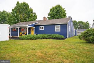 205 YORKSHIRE RD, Fairless Hills, PA 19030