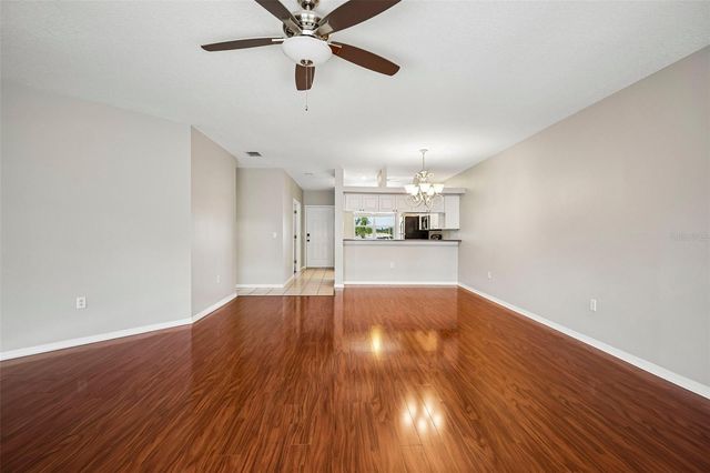 1400 WATER VIEW DRIVE W 202, Largo, FL 33771