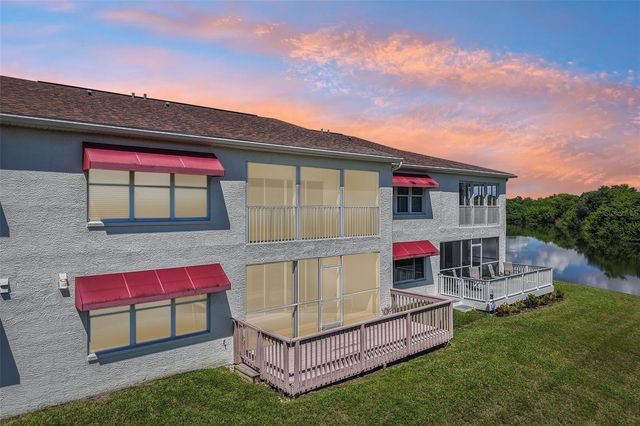1400 WATER VIEW DRIVE W 202, Largo, FL 33771