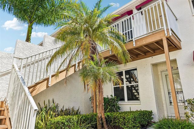 1400 WATER VIEW DRIVE W 202, Largo, FL 33771
