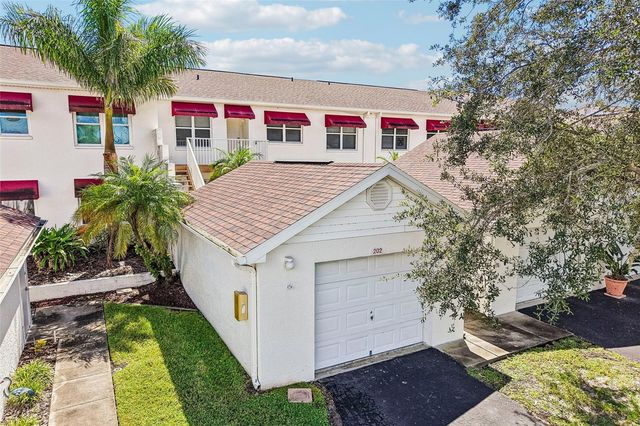1400 WATER VIEW DRIVE W 202, Largo, FL 33771