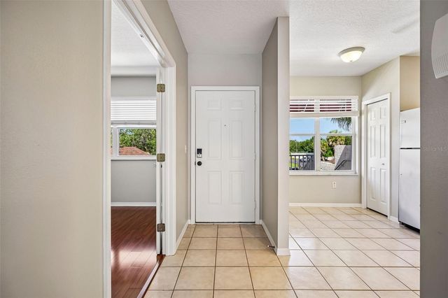 1400 WATER VIEW DRIVE W 202, Largo, FL 33771