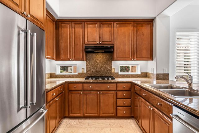 209 Piazza Di Sotto, Palm Desert, CA 92260