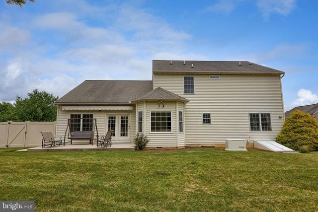 20 LEWISTON CIR, Lancaster, PA 17601