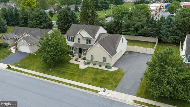 20 LEWISTON CIR, Lancaster, PA 17601