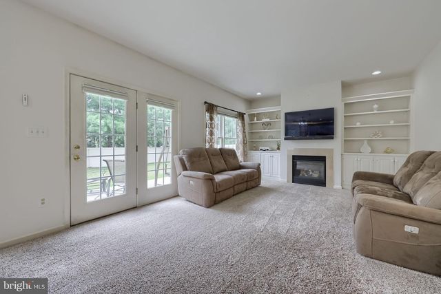 20 LEWISTON CIR, Lancaster, PA 17601
