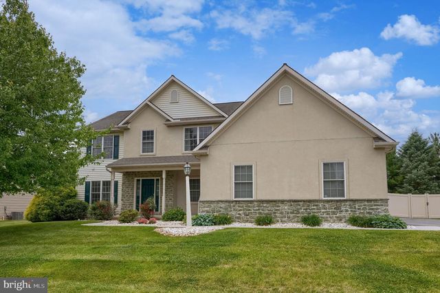 20 LEWISTON CIR, Lancaster, PA 17601