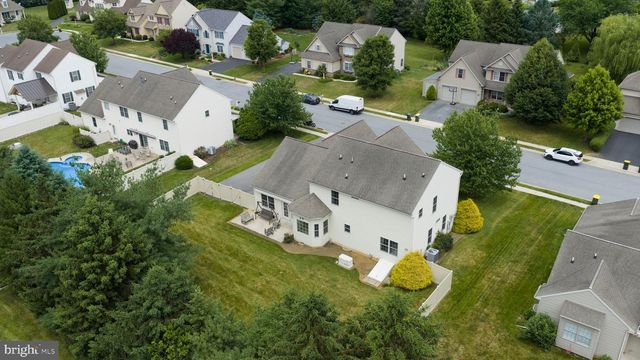 20 LEWISTON CIR, Lancaster, PA 17601