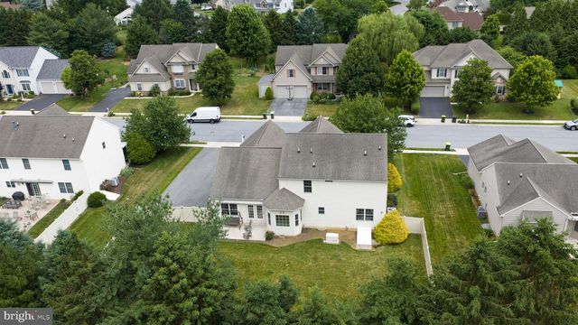 20 LEWISTON CIR, Lancaster, PA 17601
