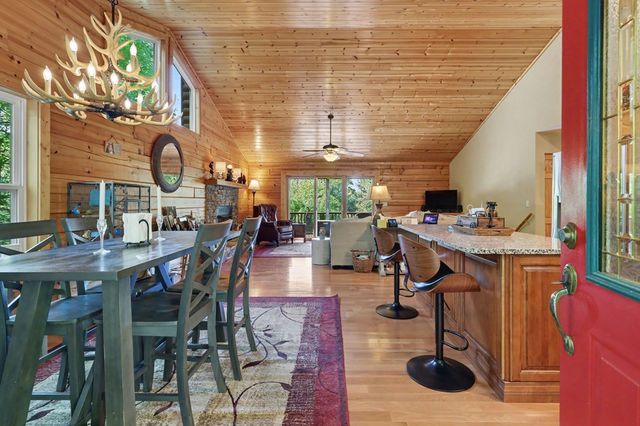 71 Leisure Time Lane, Murphy, NC 28906