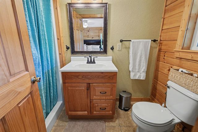 71 Leisure Time Lane, Murphy, NC 28906
