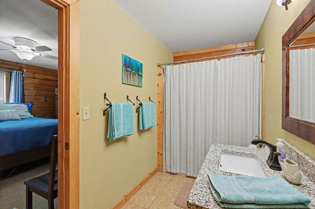 71 Leisure Time Lane, Murphy, NC 28906