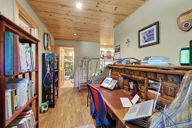 71 Leisure Time Lane, Murphy, NC 28906
