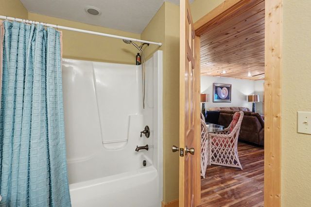 71 Leisure Time Lane, Murphy, NC 28906
