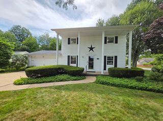 5836 HERITAGE Drive, Erie, PA 16509