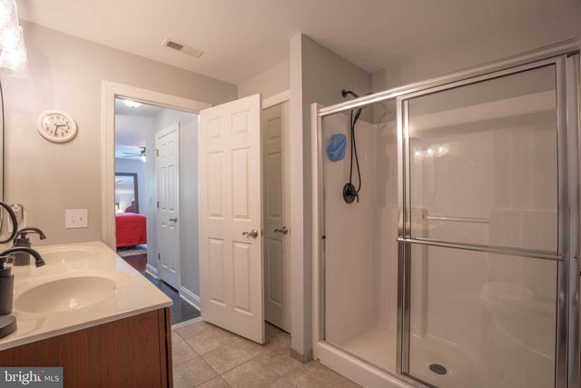 124 NICOLES WAY, Morrisville, PA 19067