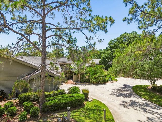 5335 SAND CRANE COURT, Wesley Chapel, FL 33543