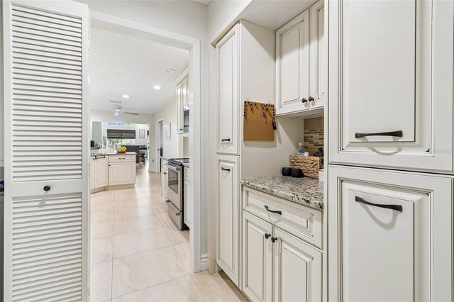 5335 SAND CRANE COURT, Wesley Chapel, FL 33543