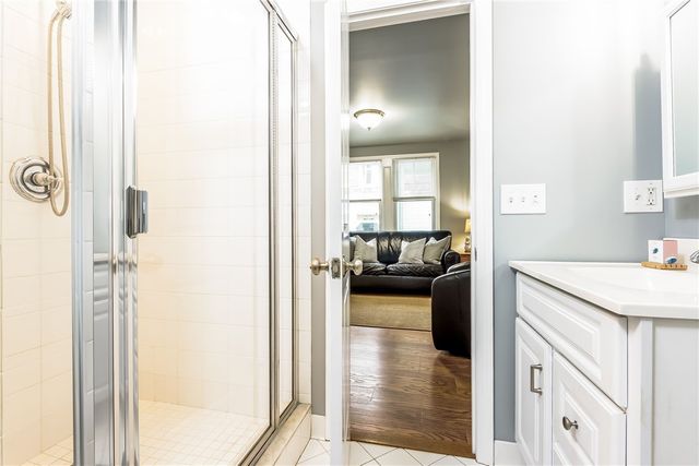 8 Green Place 1, Newport, RI 02840