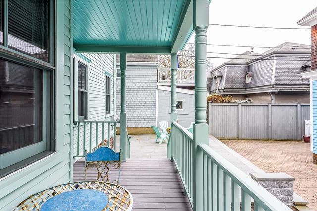 8 Green Place 1, Newport, RI 02840