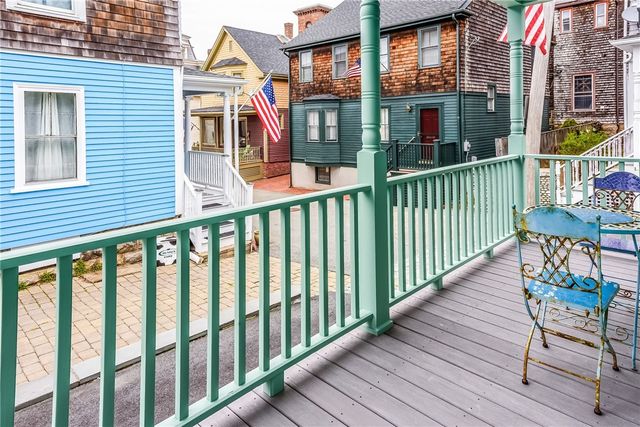 8 Green Place 1, Newport, RI 02840