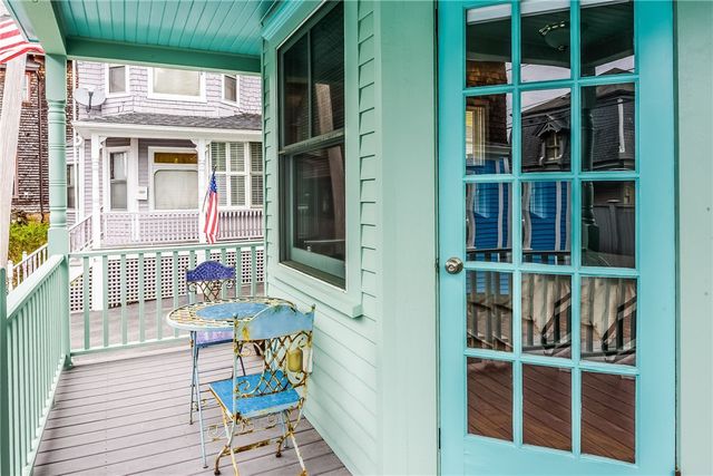 8 Green Place 1, Newport, RI 02840