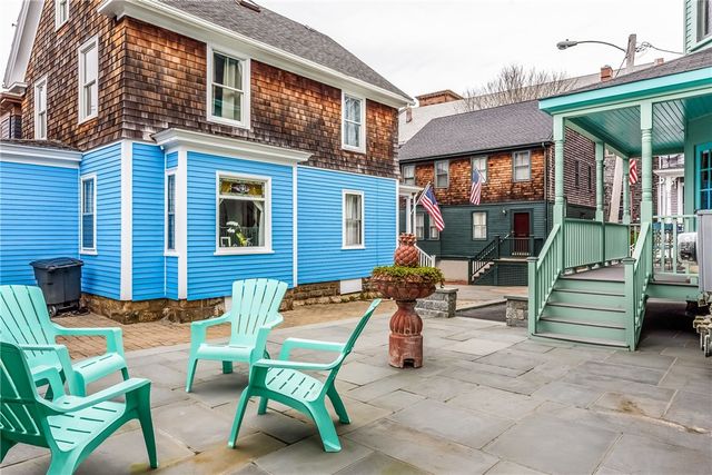 8 Green Place 1, Newport, RI 02840