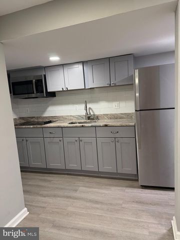 8302 STANWOOD ST, Hyattsville, MD 20784