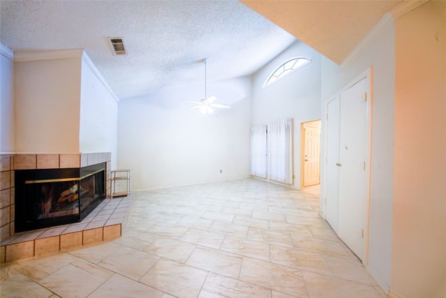 2800 Keller Springs Road 1D, Carrollton, TX 75006