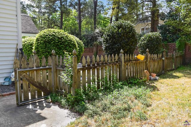 4740 Wesleyan Wood Drive, Macon, GA 31210