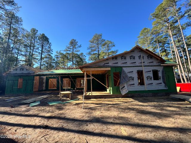 60 Devon Drive, Pinehurst, NC 28374