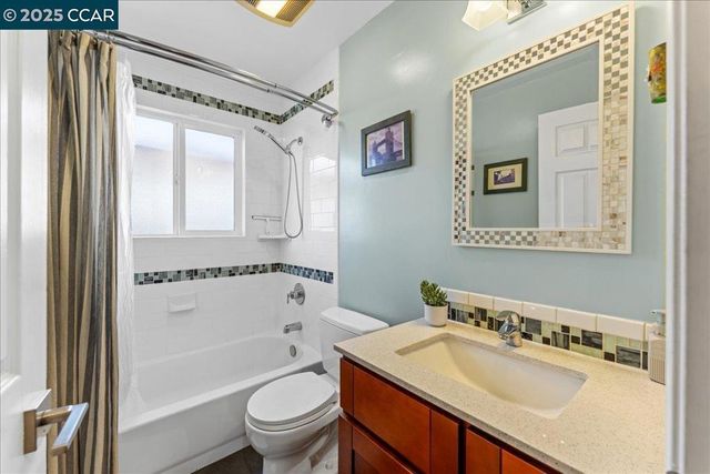 1236 Highland Blvd, Hayward, CA 94542