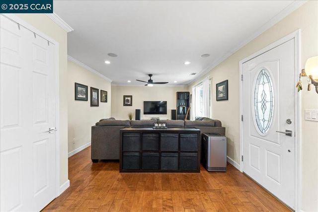 1236 Highland Blvd, Hayward, CA 94542