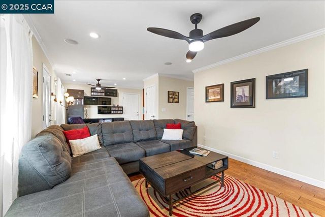 1236 Highland Blvd, Hayward, CA 94542